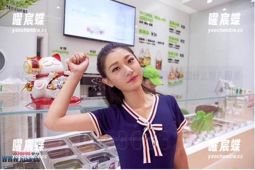 AISS爱丝(钻石版) - 天台上的亚美依：到底在撒什么娇？图集大公开，快来看