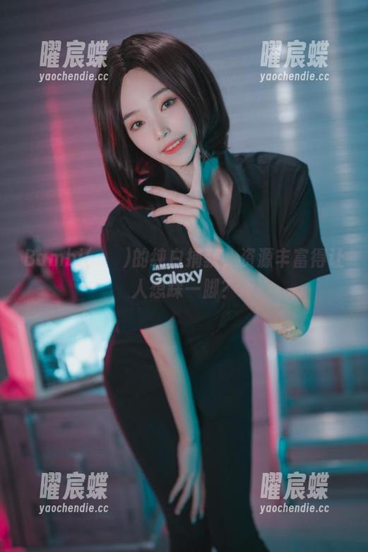 Bambi(밤비)的纯白捕获，资源丰富得让人想踩一脚？