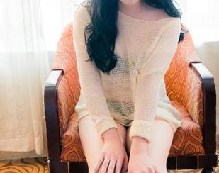 果团网：你不觉得这千娇百媚的美照就像签到的花一样吗？原图久等！