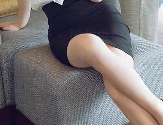 HuaYang花漾 – 如果说御姐就该有个赵惟依coco的图库，那今晚的烦恼得等到分享结束再说咯！
