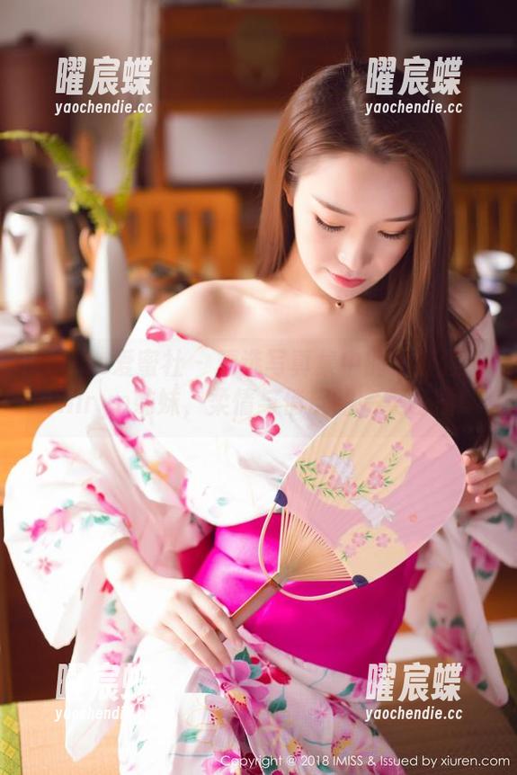 IMiss爱蜜社 - 精选写真集中的小狐狸Kathryn妹妹，柔情与俏皮的完美碰撞！