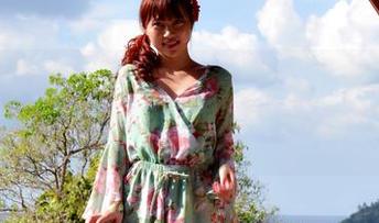 PANS写真 – 安安校服美图，萌得我想穿上去借个课本！分享下，好吗？