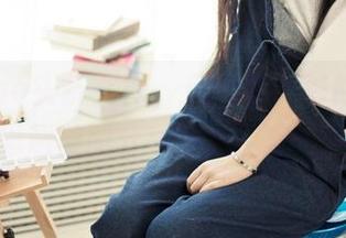 TouTiao头条女神 – 那种白衬衫的感觉，周思超美图分享给我点启发了！
