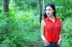 TuiGirl推女郎 – 赵纹清的最新图册：运动？就只是为了在健身房遇见帅哥吧！