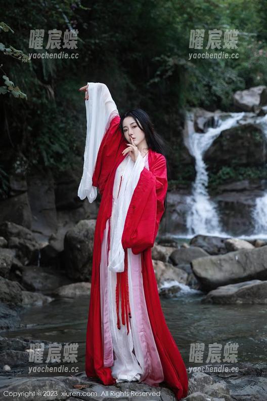 Xiuren秀人网 - 修女合集：看乔一一如何让人想“忏悔”
