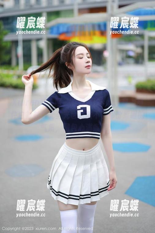 Xiuren秀人网 - 看周慕汐baby穿上那件白衬衫，无圣光也阻挡不了那份惹眼的气质，图包心满意足。