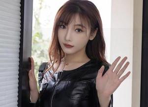 Xiuren秀人网 – 夏晓Maggy精选：在黑白的框架中自由驰骋