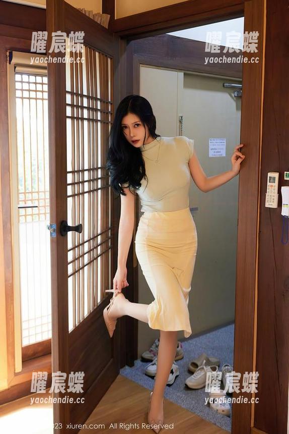 Xiuren秀人网 - 足尖上的光芒——陈小花美足写真全集
