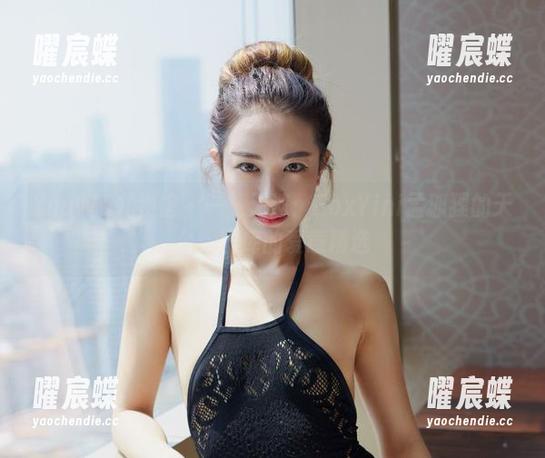 YouWu尤物馆-FoxYini孟狐狸 YouWu尤物馆 - 一览无遗:FoxYini孟狐狸的天台,图库的爱意精选
