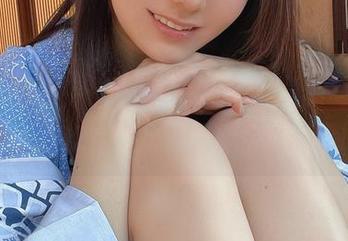 放下你的手中的一切，けん研最新写真集fantia-2024在此，可能会诱惑到你！