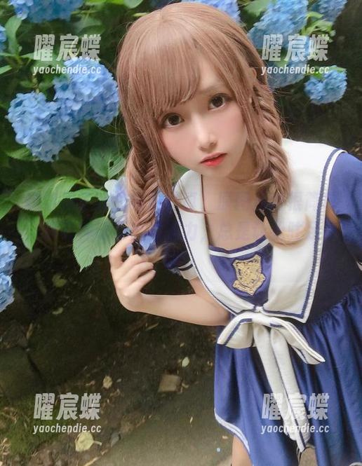 这组凛子酱的内衣写真，原图虽然很简单，却有种说不出的引力，总是让我驻足停留。
