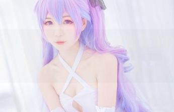 最新写真上线，北之北的魔法少女D.VA，那动作我还真学不来…
