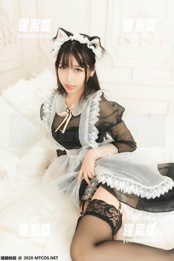 喵糖映画的粉系少女，私房里乱跑，心中满是甜甜的小秘密。