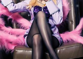 头条女神 – 筱溪的私房图集，趁我多嘴之前，快来体验脉脉含情的妙趣
