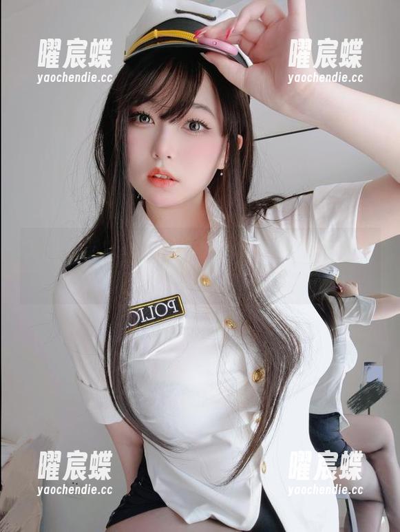 女主K的性感水手服图册：意外引发的脑洞，谁赢了？
