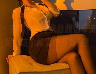 微密圈 – 安妮yoo再次给我们带来了比基尼，这个高清作品如何？