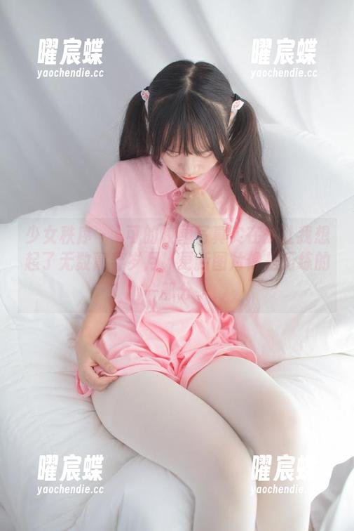 少女秩序-晞可 少女秩序 - 晞可的校园写真实在是让我想起了无数青春岁月,更新图片像是历练的一部分。