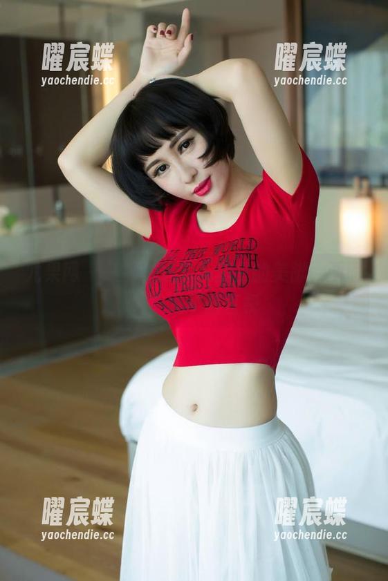 尤果网 - 一探李思宁私房里的美脚，画面太美我不敢直视
