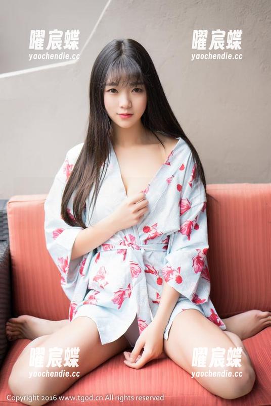 推女神 - 原图里的潇同学内衣——不说话的内心戏，太会撩了吧？