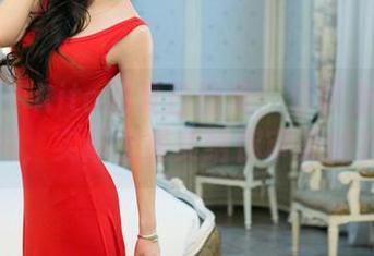 推女郎 – Rita的夏日图集：你以为是免费的照片，实际上是卖给你审美的尝试！