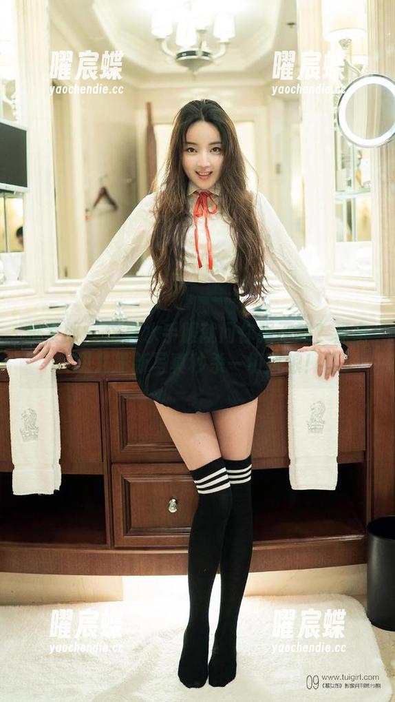 推女郎 - 这身水手服就问你强不强？嘉宝贝儿最新写真秒杀一切风浪！