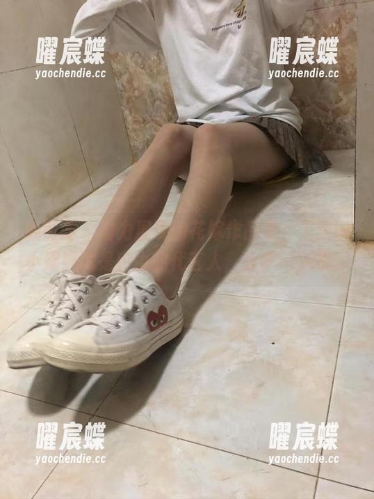 微密圈 - 努力展现的花嫁作品集，无敌哒小姨妈就是自由的代言人，分享一下呗。