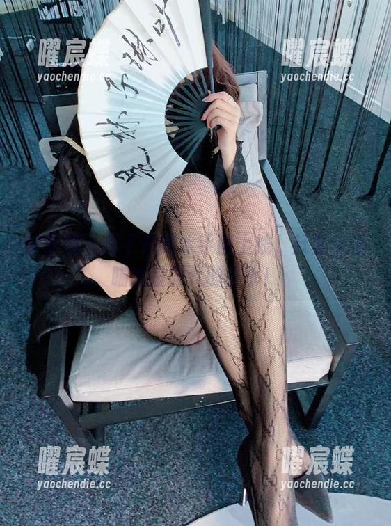 微密圈 - 林子琳喵水手服上线，赶紧来瞄瞄这段时代的分享！