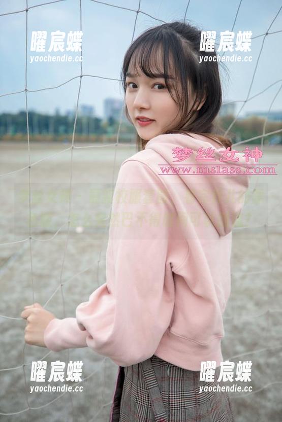 梦丝女神 - 最新校服套图，看完乔儿的黑色版，怎么突然巴不得时间可以倒流？