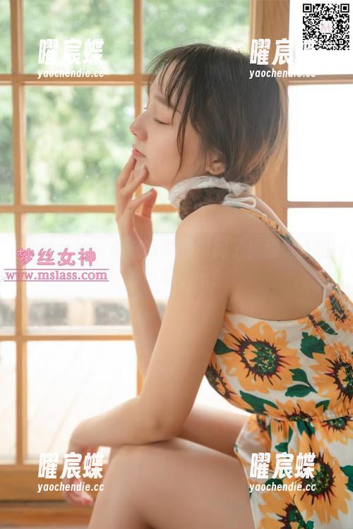 梦丝女神 - 晓晓写真集时间了！剧情太值得一看了吧！