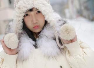 模范学院 – 无圣光也能白得惊人，图片里的张雨萌真特立独行