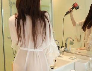 模范学院 – 免费送你一堆美图，主角就是俗气到掉渣的欧阳美萱和她的“甜心”！快来分享这份欢乐！