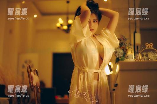 樱晚gigi带来的双马尾美图，壁纸都被她抢镜了