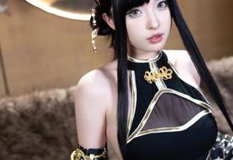 不可思议！清水由乃的私房女警写真，偷心小能手拿捏得恰到好处。