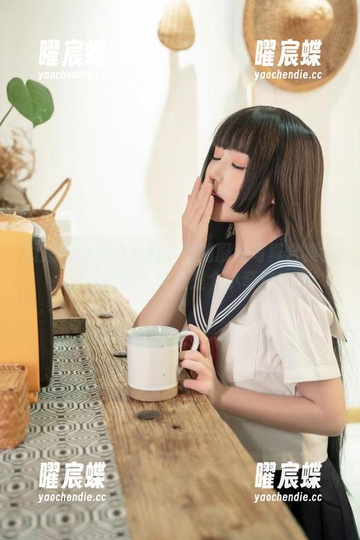 没想到爆机少女喵小吉的厨娘写真合集会这么有趣，简直是个小奇迹！