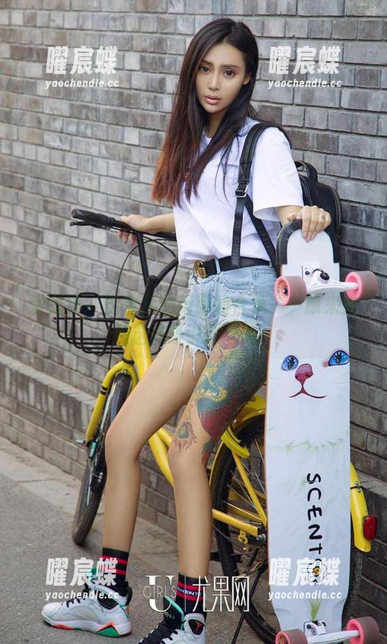 爱尤物 - 李宝儿最新御姐合集——原来她是这样吸引眼球的！