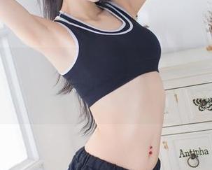 爱蜜社 – 拍了天台的照片，杨紫嫣Cynthia的自在太让人羡慕了