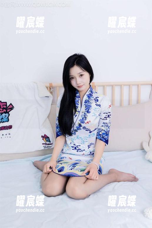 物恋传媒 - 美图里的elise，偏偏选择在雨中与青山对话。