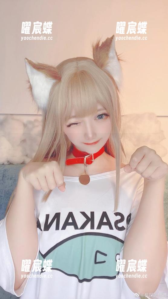 神探火狸狸的少女前线，偶尔也能撞见一些别致的福利图片，哈哈！