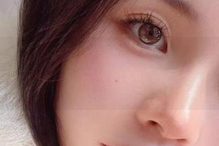 微密圈 – 高清原图：禅雨儿Lynne，这女孩真能适合做墙头草呢，随风摇摆！