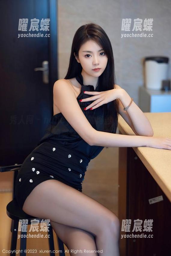 秀人网 - nancy小姿的肉丝，如何变身成绝美壁纸的秘方？