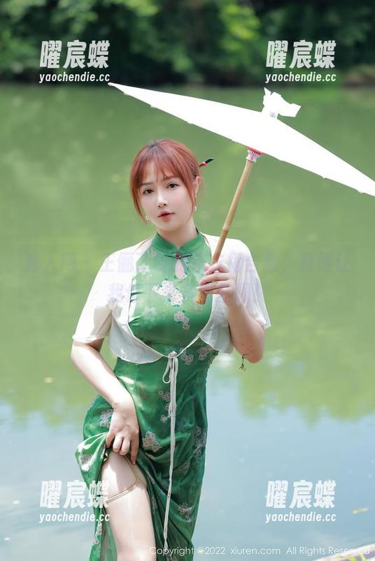 秀人网 - 王俪丁呀的连衣裙合集，真得让我停下来多看几眼！