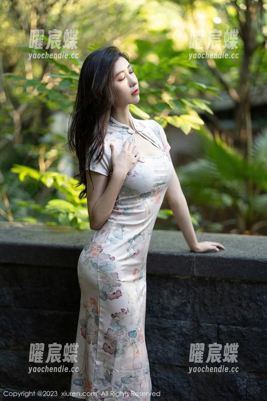 秀人网 - 每个细节都值得品味：筱慧黑丝图包全套上线了！
