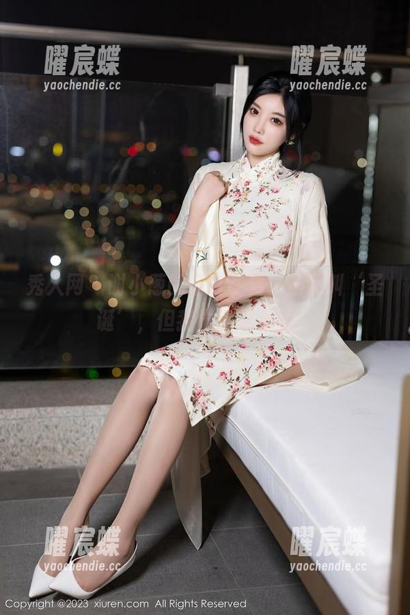 秀人网-谢小葱 秀人网 - 谢小葱的圣诞写真,虽然叫‘圣诞’,但我觉得更灵动。