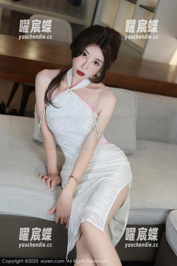 秀人网-麻布学妹 秀人网 - 日常写真,麻布学妹一脸懵懂的表情,快来下载,让自己也懵逼一下