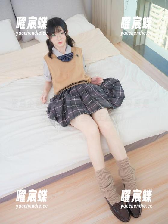 紧急企划 - 图库直击：龙崎聆音可真是‘女王’应该坐个王座了！