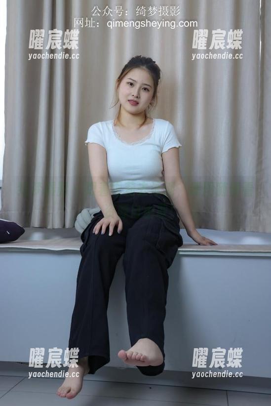 绮梦摄影 - 跟着雪莉去泳池，原图随便看，资源自由取！