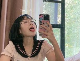 微密圈 – 每一张美图都是JK的魔法，胜利的小生活竟然偷学了！