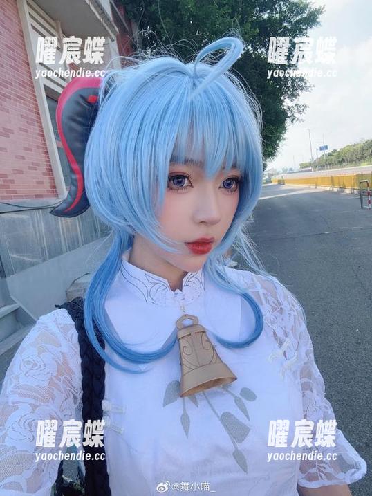 舞小喵的地狱王女写真，看千姿百态，恶趣味分享无处不在
