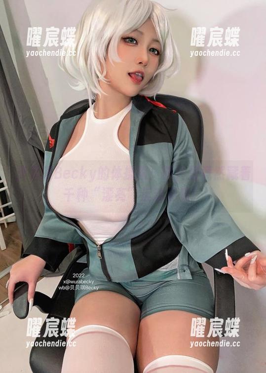 贝贝琪Becky的体操服：照片里竟然藏着千种“漂亮”运动姿势！