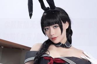摄影师，你默默的无圣光是什么操作？看阿九从不咕咕(九言)的女王搭配太对了！